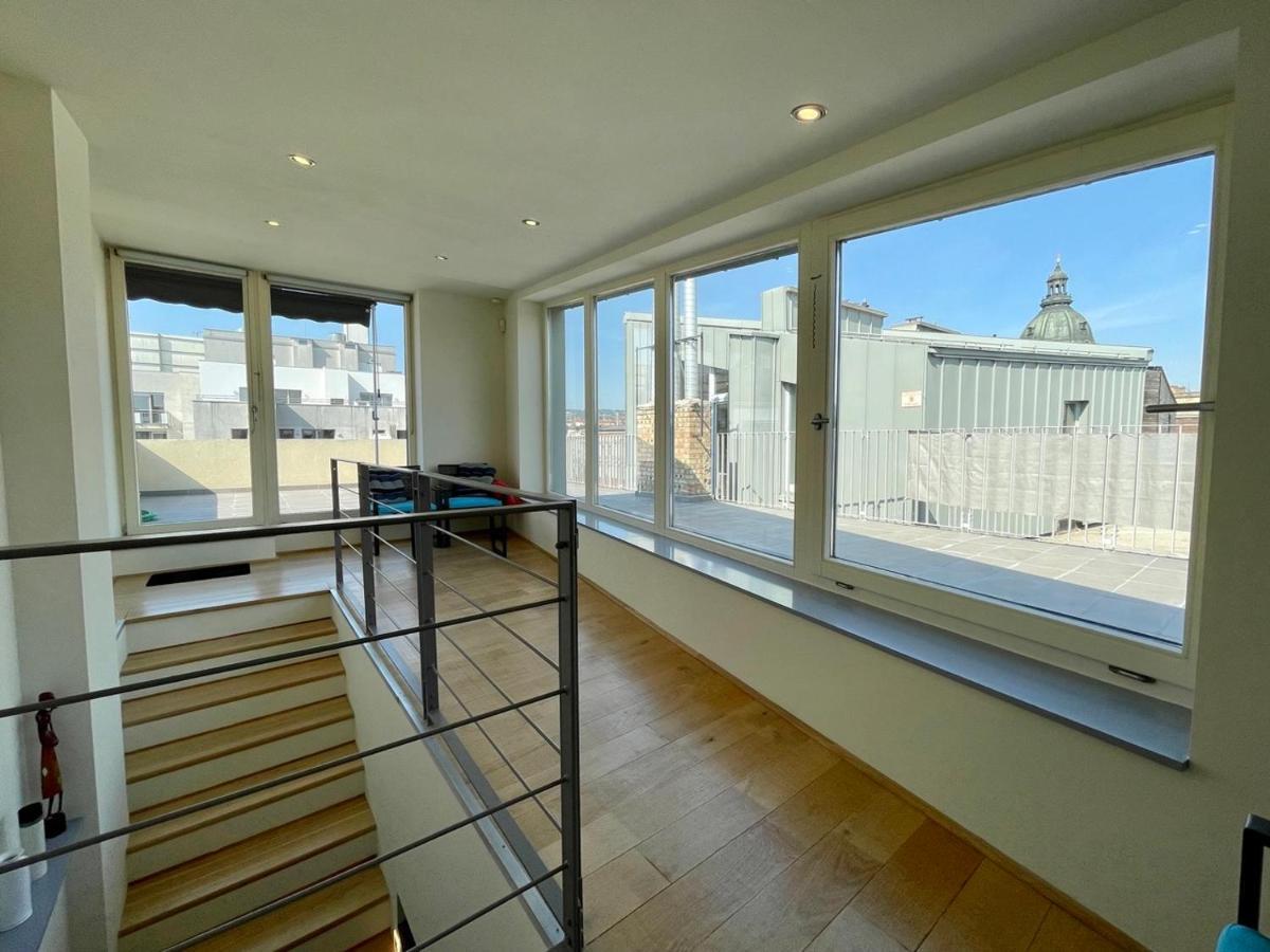 Penthouse W Private Rooftop And Free Parking Budapest Exterior foto