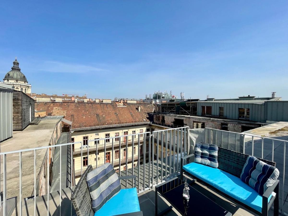 Penthouse W Private Rooftop And Free Parking Budapest Exterior foto